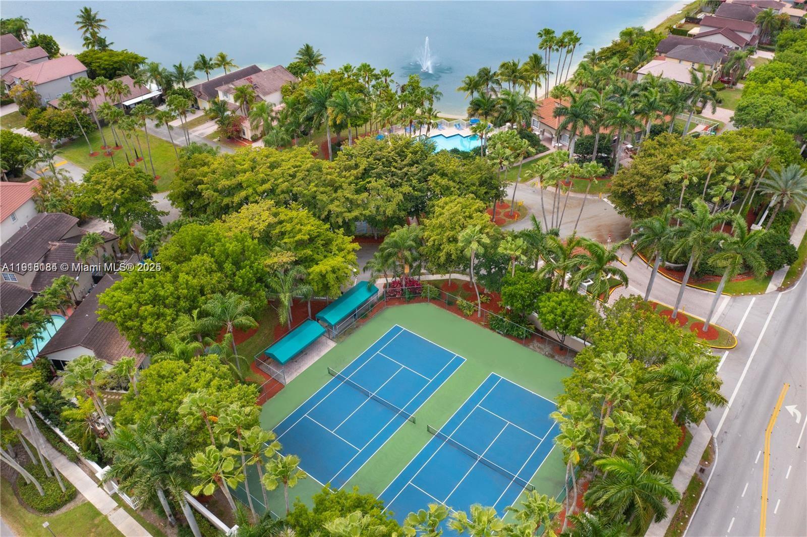 FOUR LAKES SEC 7 - Residential Lease