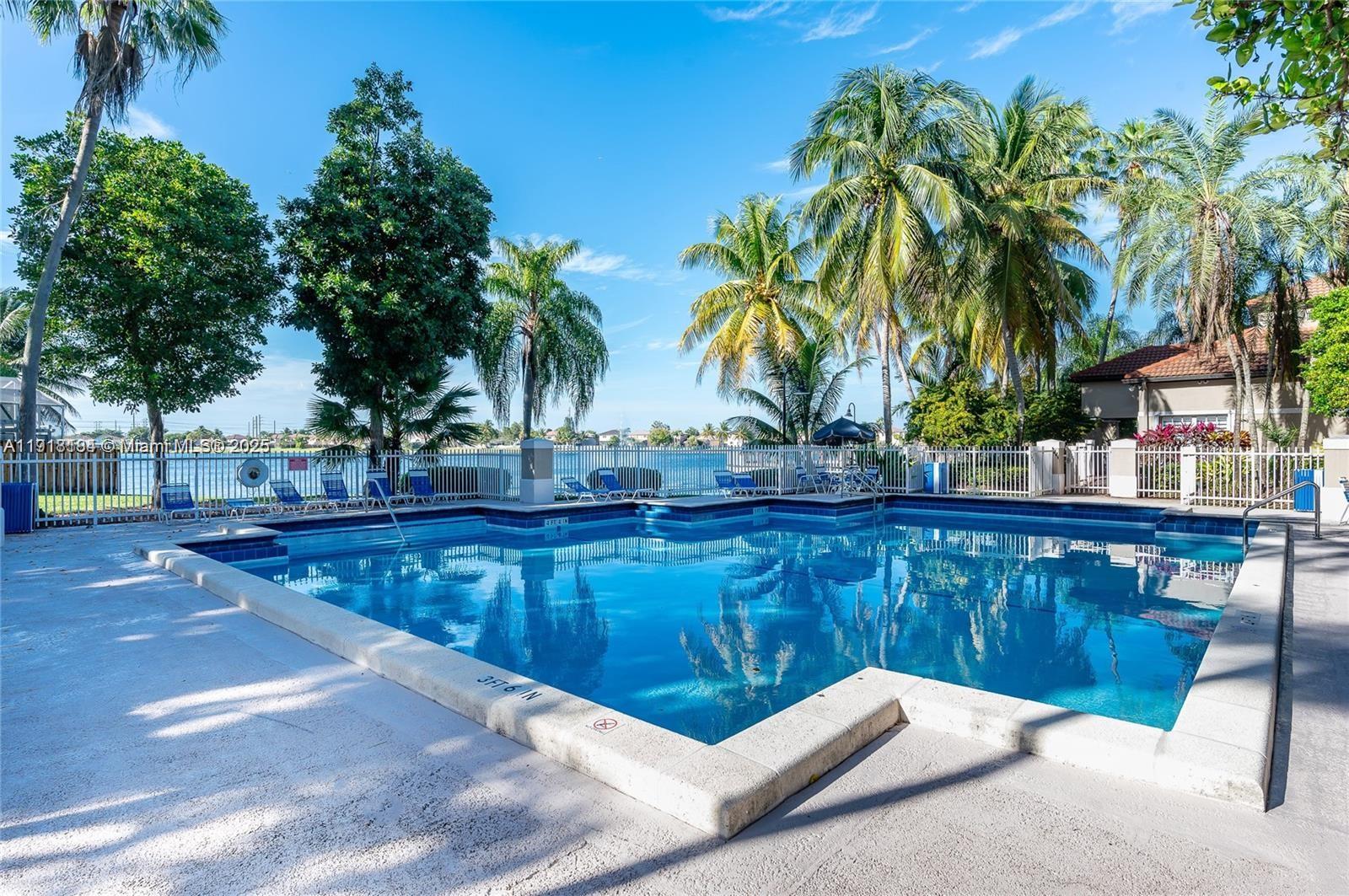 FOUR LAKES SEC 7 - Residential Lease