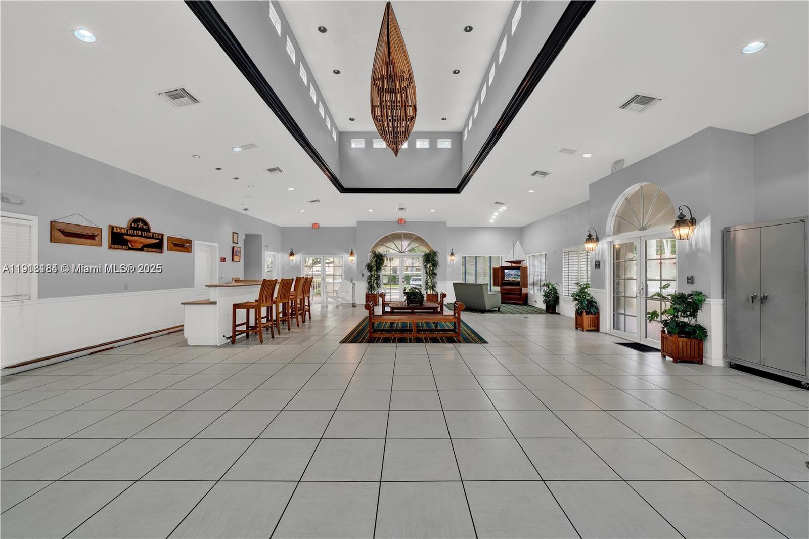 FOUR LAKES SEC 7 - Residential Lease