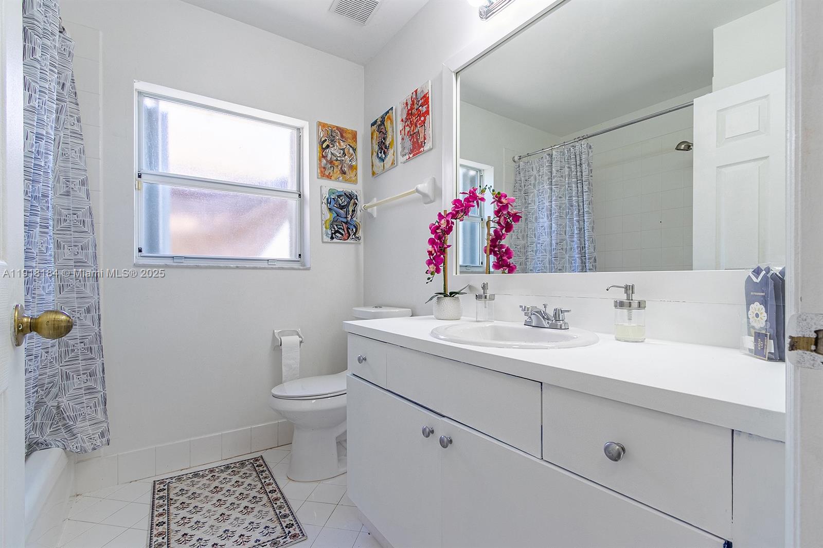 FOUR LAKES SEC 7 - Residential Lease