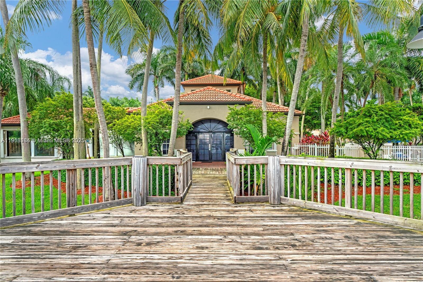 FOUR LAKES SEC 7 - Residential Lease