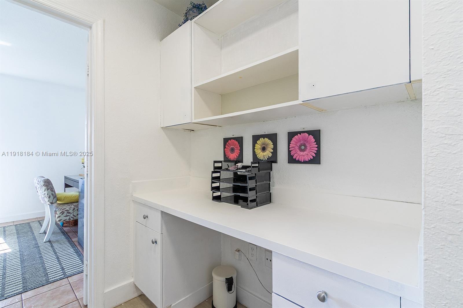 FOUR LAKES SEC 7 - Residential Lease