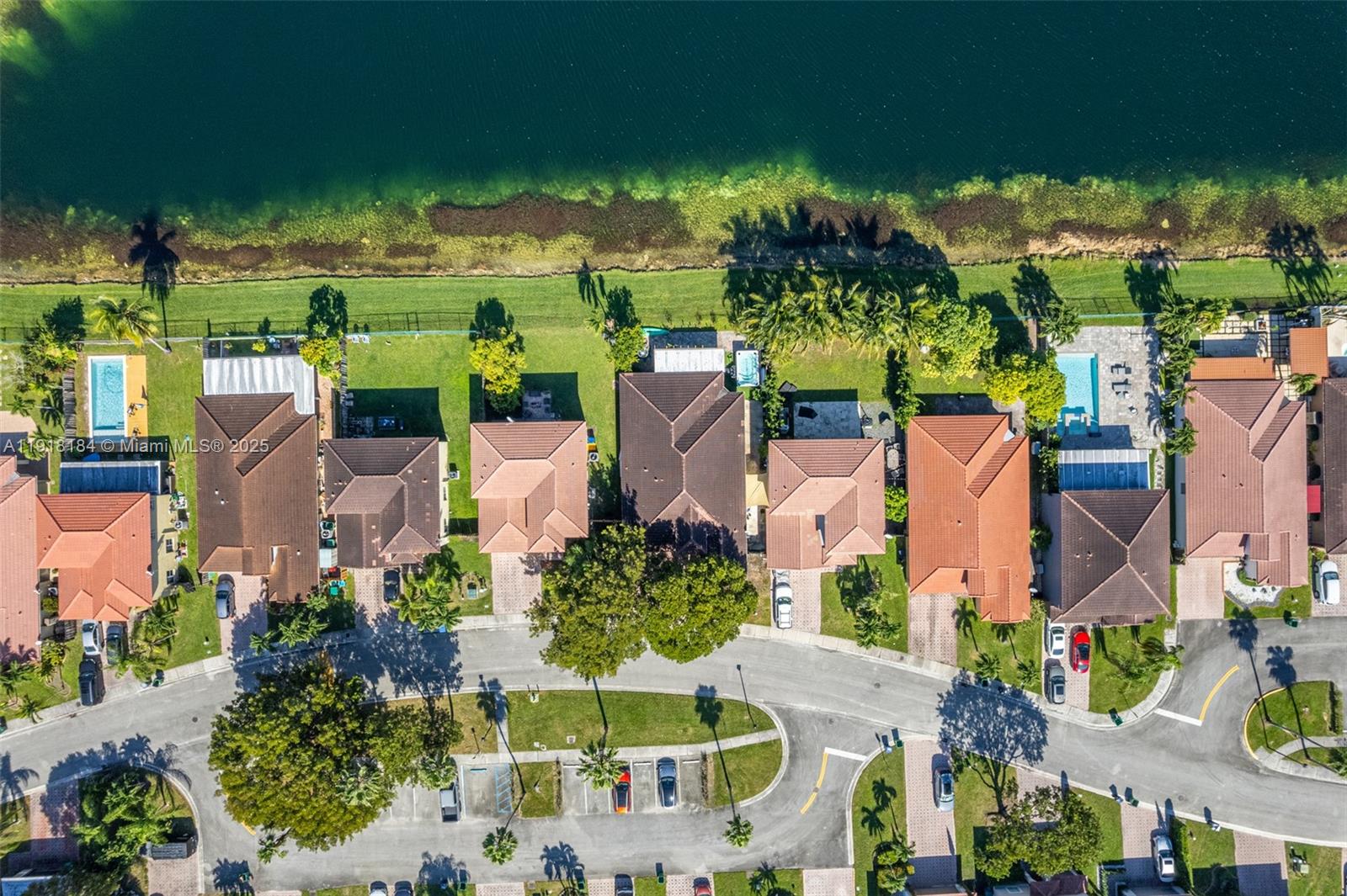 FOUR LAKES SEC 7 - Residential Lease