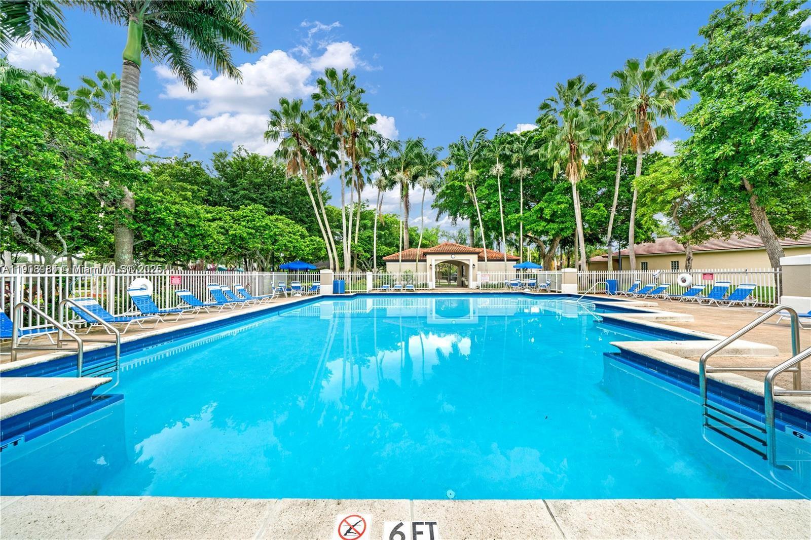 FOUR LAKES SEC 7 - Residential Lease