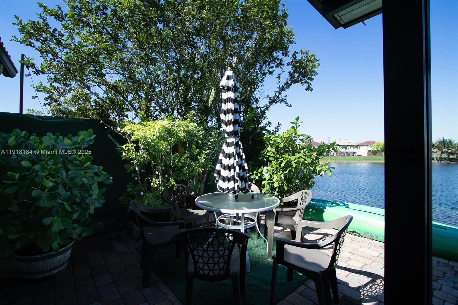 FOUR LAKES SEC 7 - Residential Lease