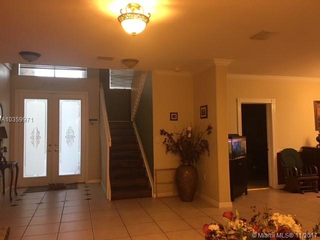 PEDRO ALBERTO SUB REPLAT - Residential Lease