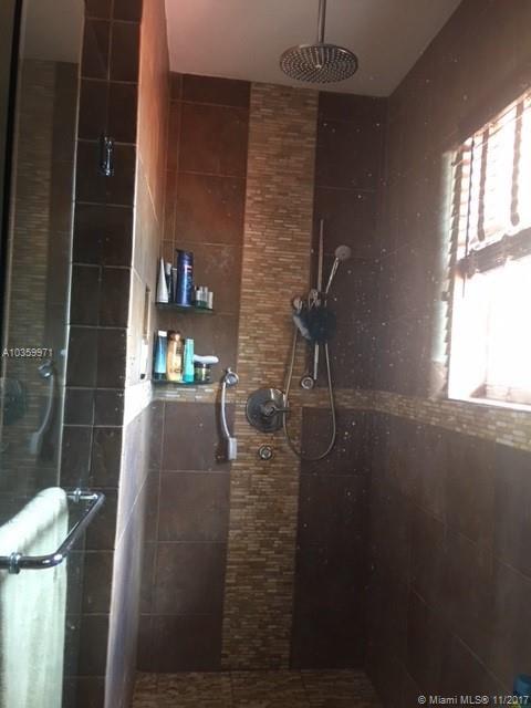 PEDRO ALBERTO SUB REPLAT - Residential Lease