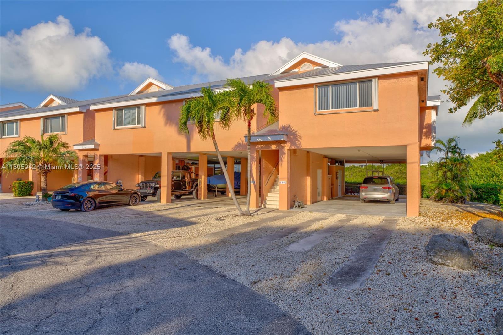 Property for Sale at 9860 Leeward Ave, Key Largo, Monroe County, Florida - Bedrooms: 2 
Bathrooms: 2  - $754,900