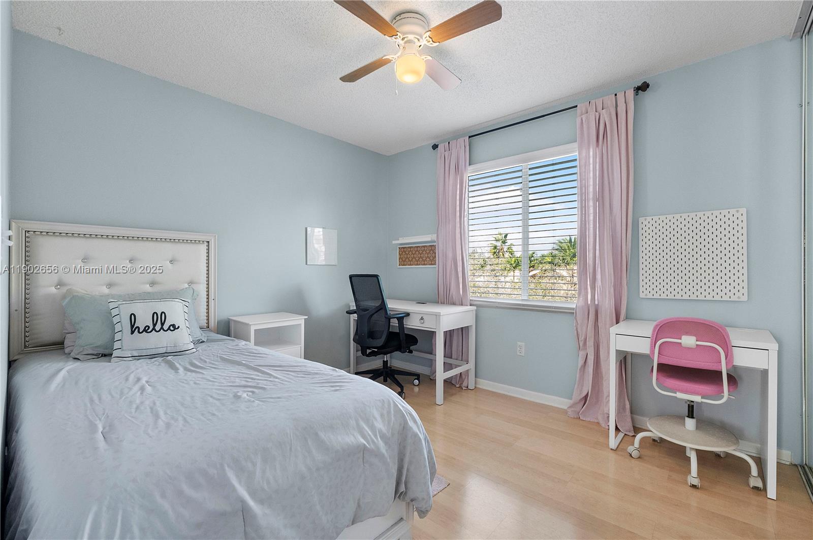 WEST GLEN MANOR - Residential