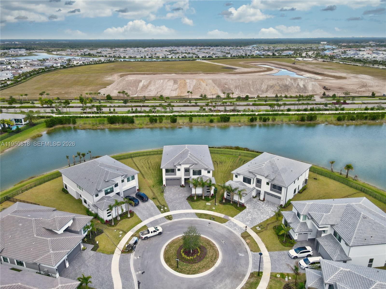 AVENIR POD - Residential