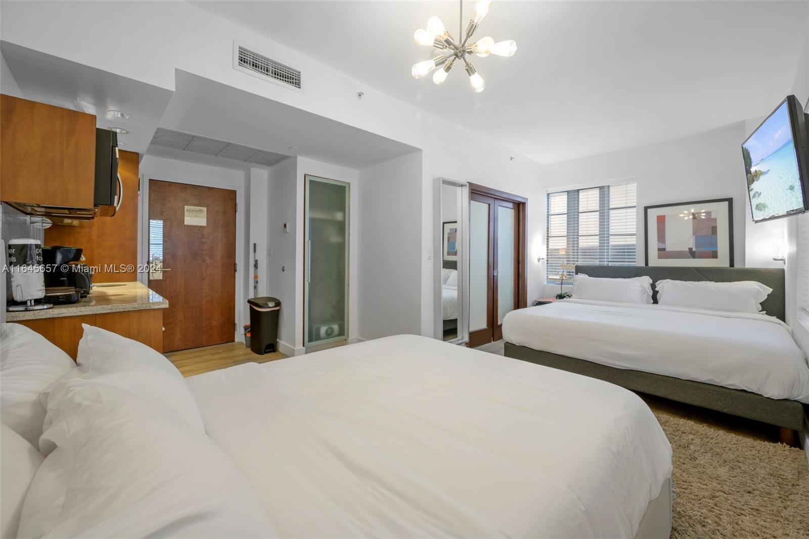 Unbeatable investment opportunity in the Prime location! This property is perfect for Airbnb and short-term rentals, with no restrictions to worry about. The property includes a rooftop pool and is fully furnished, so it’s ready to generate revenue from day one with no extra costs. A front desk service is available to handle guest check-ins, making the process seamless. Utilities are all-inclusive, and the property is fully licensed for vacation rentals. Don’t let this opportunity slip away!