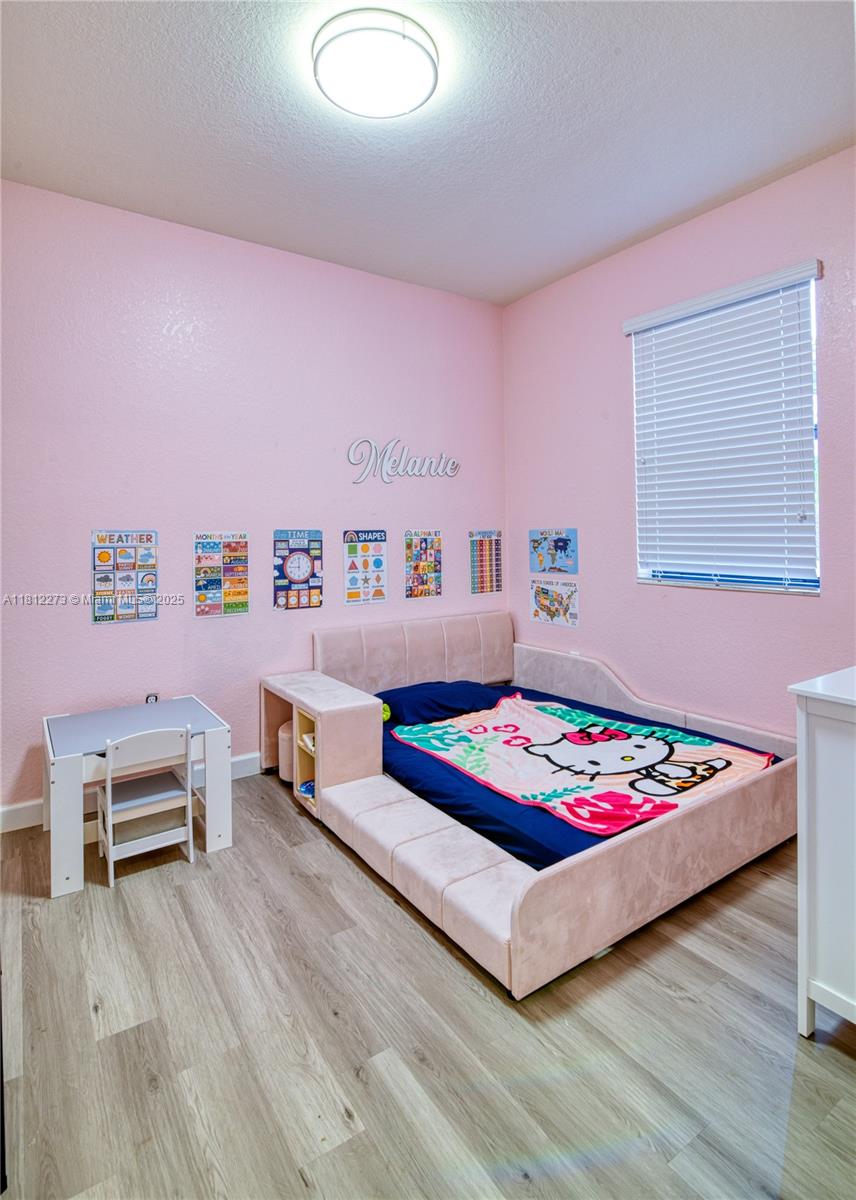 BRETON PARK AT DAVIE - Residential