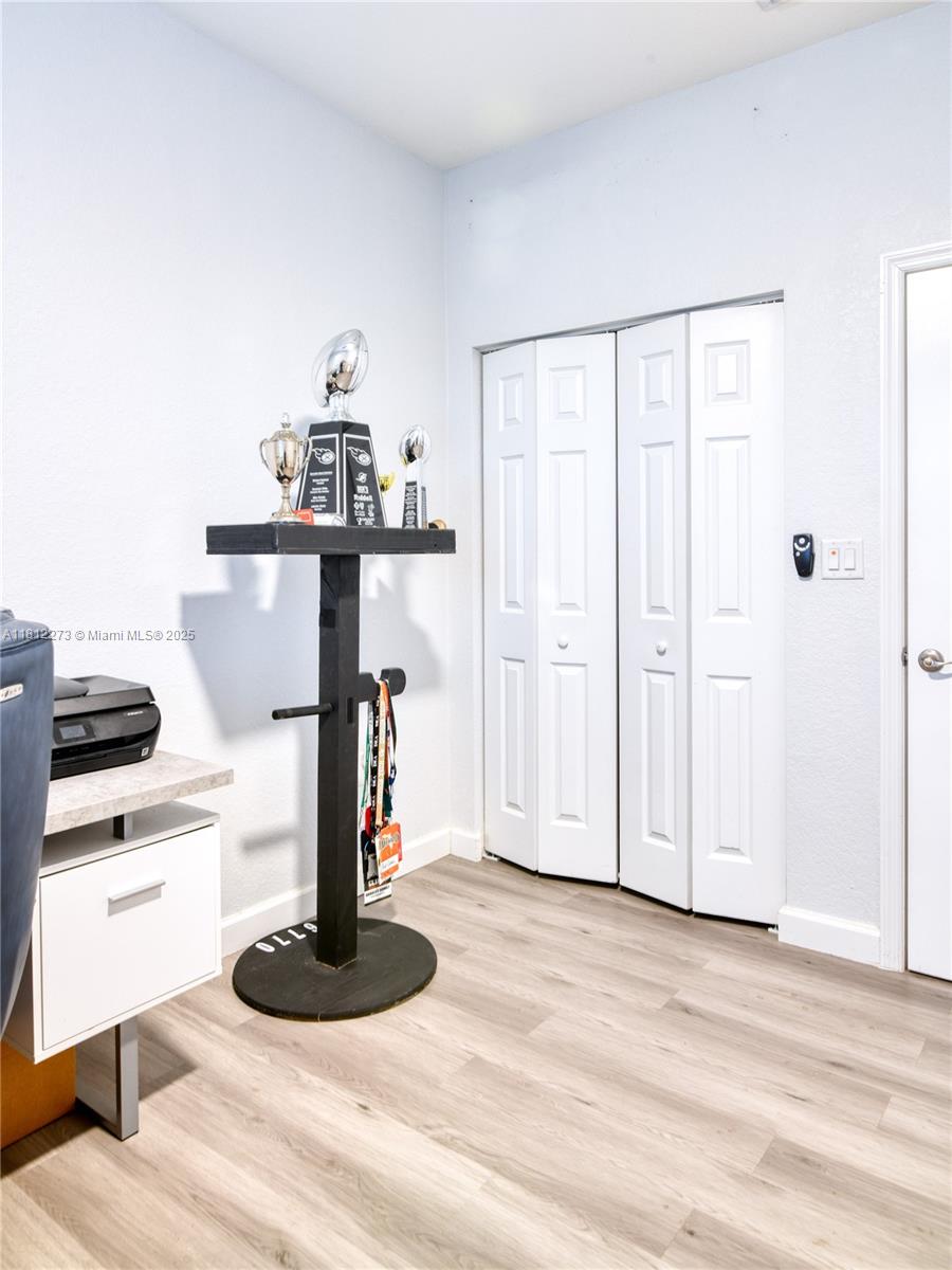 BRETON PARK AT DAVIE - Residential