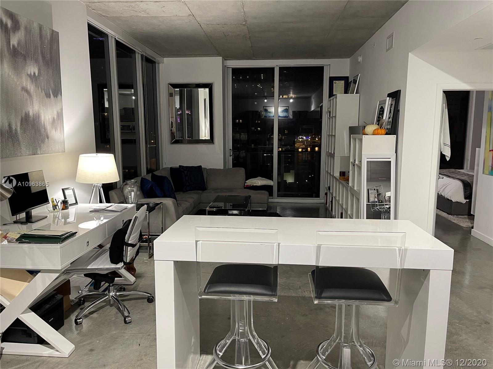 CENTRO CONDO - Residential Lease