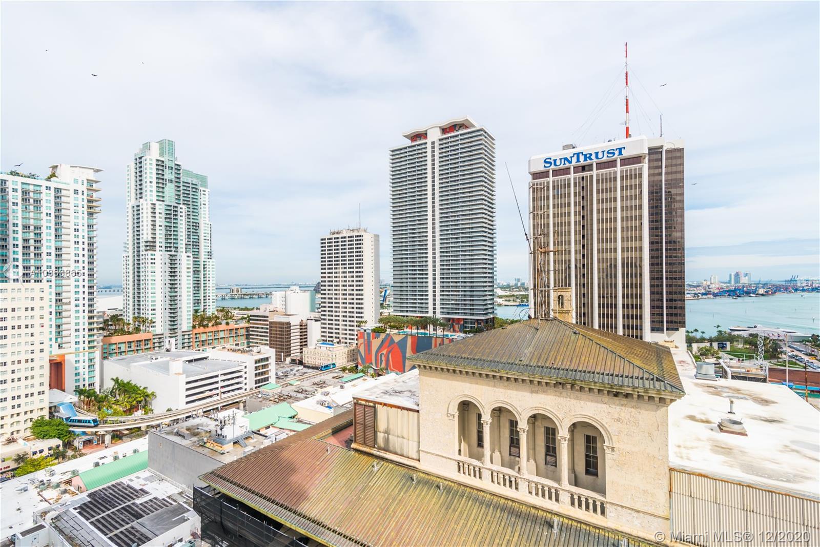 CENTRO CONDO - Residential Lease
