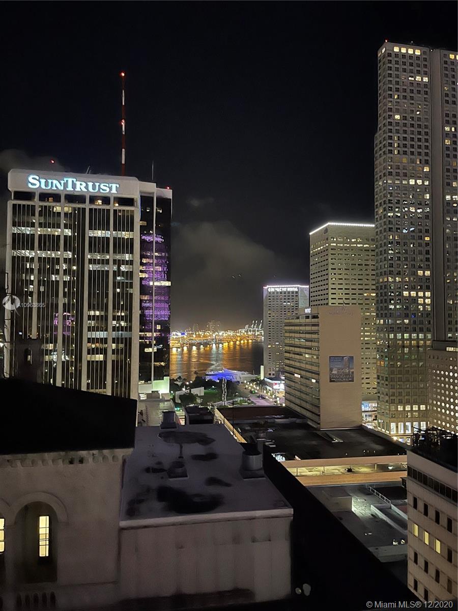 CENTRO CONDO - Residential Lease