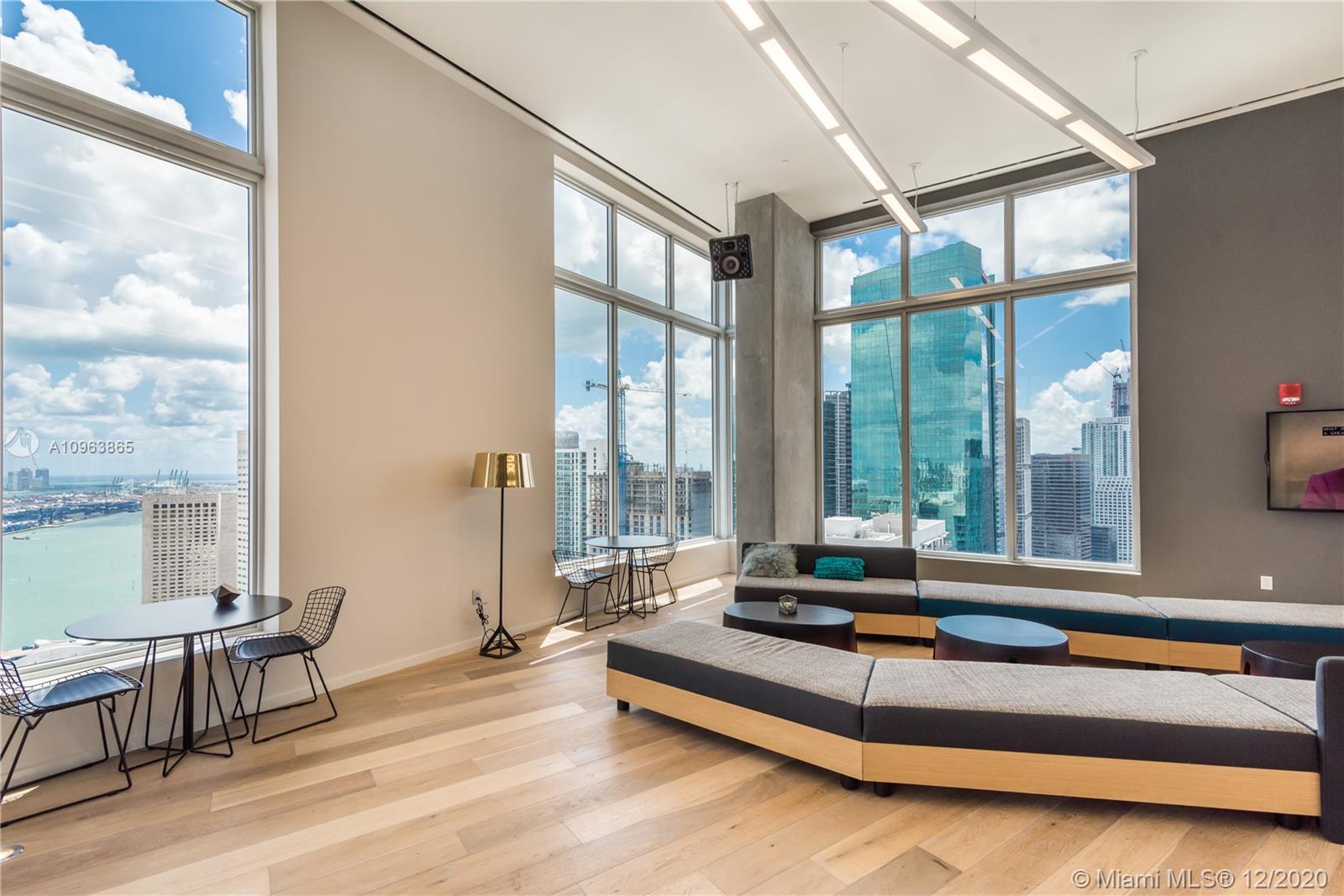 CENTRO CONDO - Residential Lease