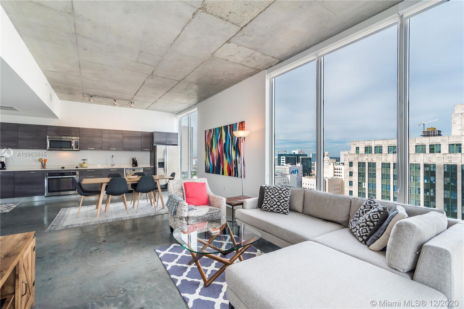 CENTRO CONDO - Residential Lease