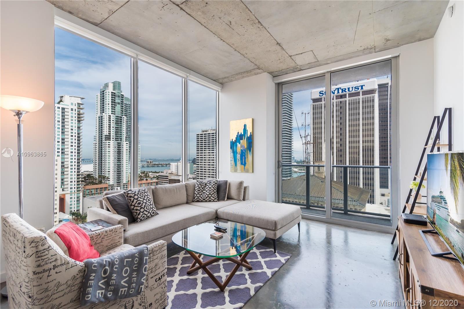 CENTRO CONDO - Residential Lease