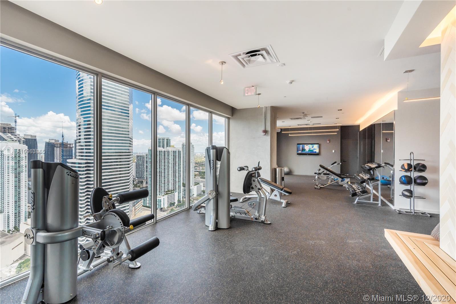 CENTRO CONDO - Residential Lease
