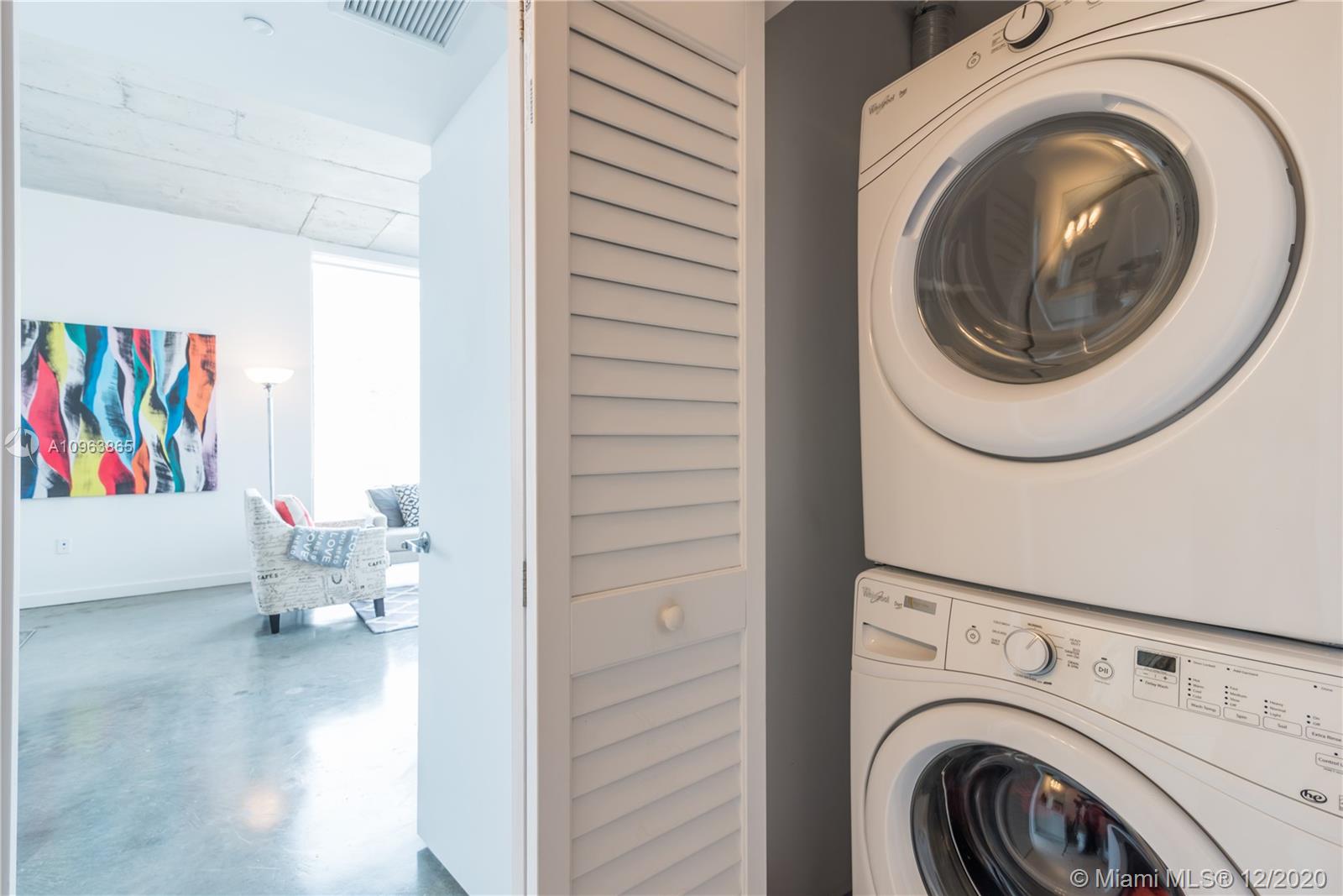 CENTRO CONDO - Residential Lease