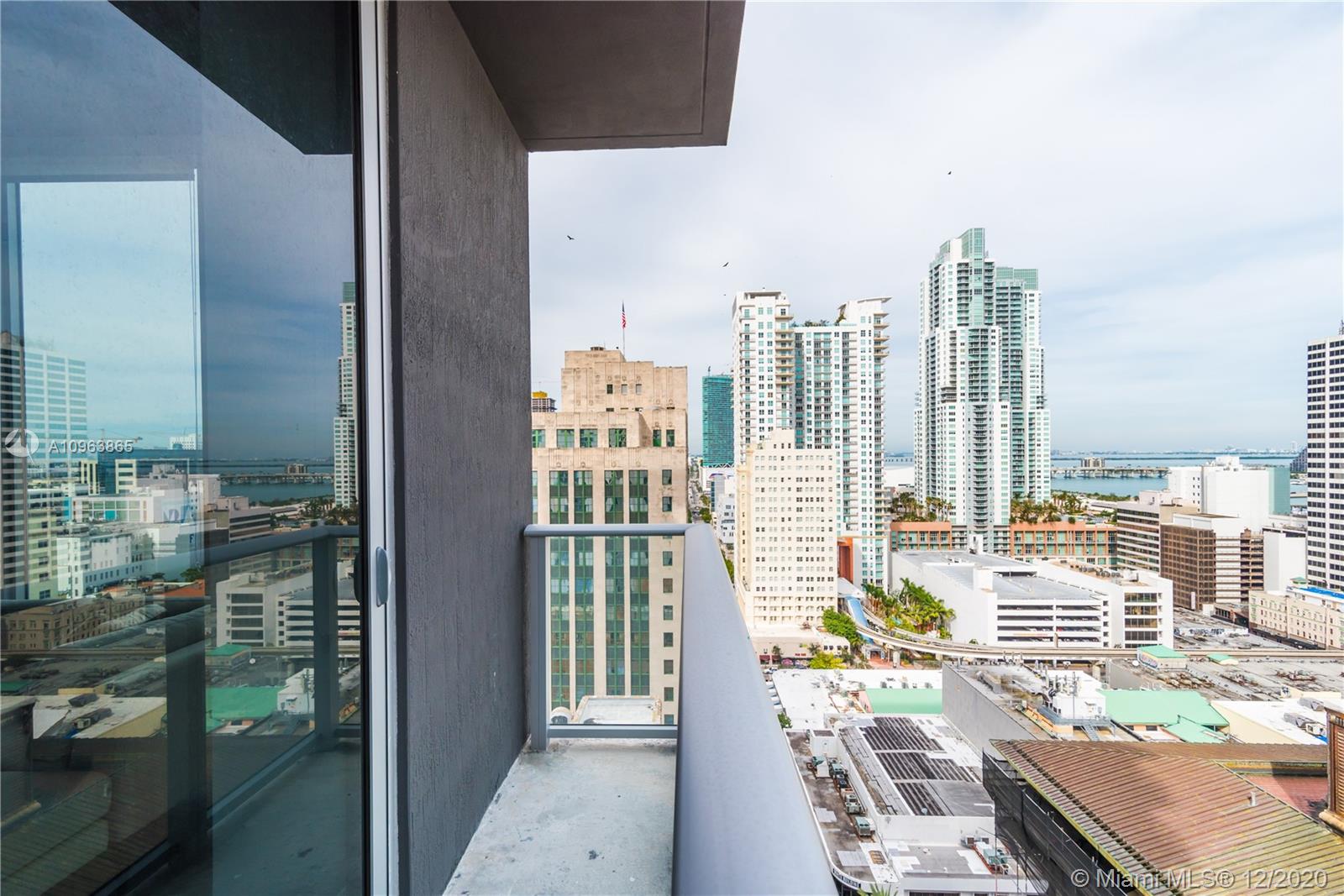 CENTRO CONDO - Residential Lease