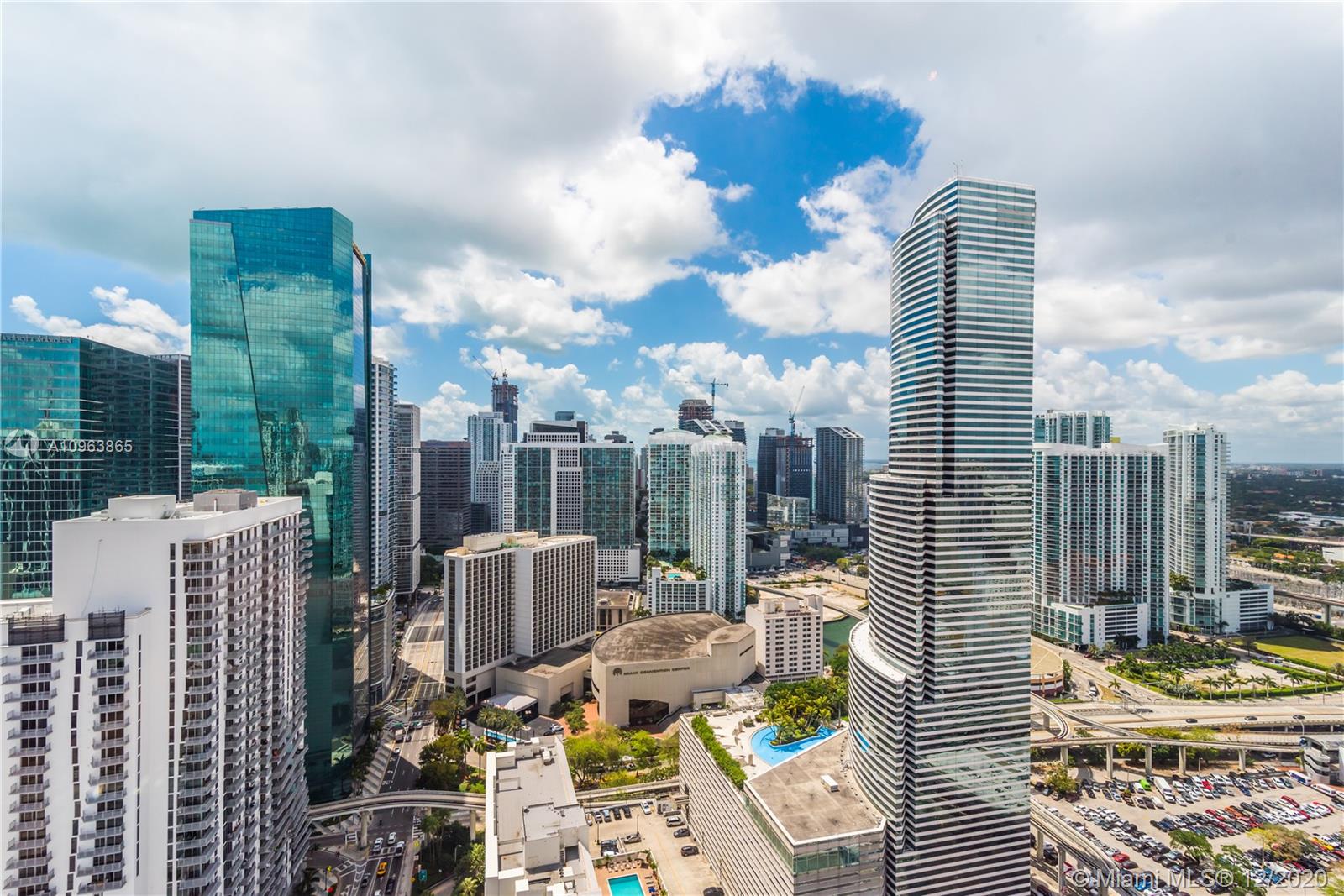 CENTRO CONDO - Residential Lease
