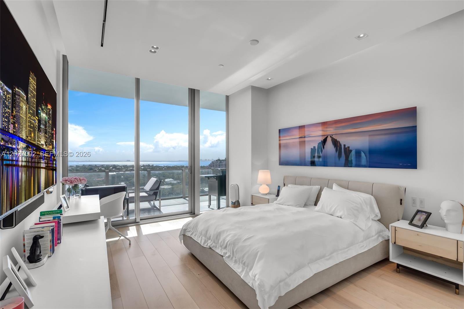 OCEANA KEY BISCAYNE CONDO - Residential