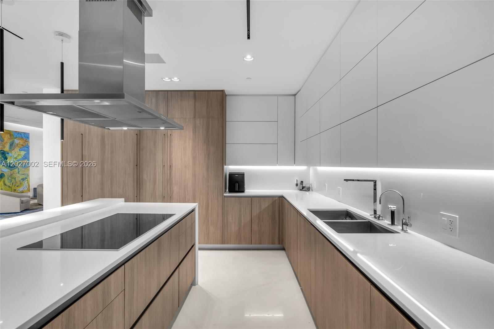 OCEANA KEY BISCAYNE CONDO - Residential