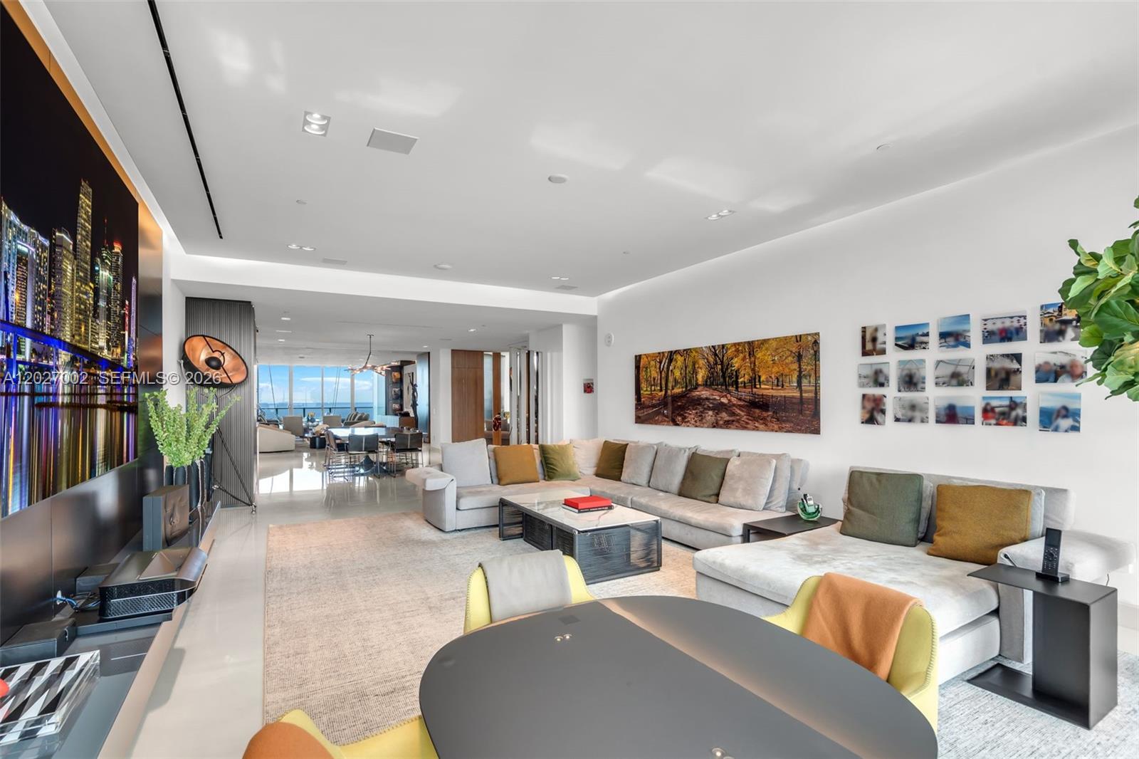 OCEANA KEY BISCAYNE CONDO - Residential