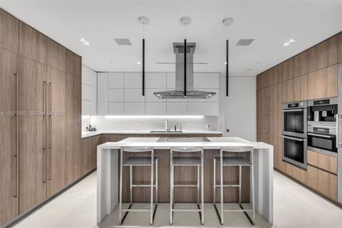 Tiny photo for 350 Ocean Dr #LPH2N, Key Biscayne, FL 33149 (MLS # A12027002)