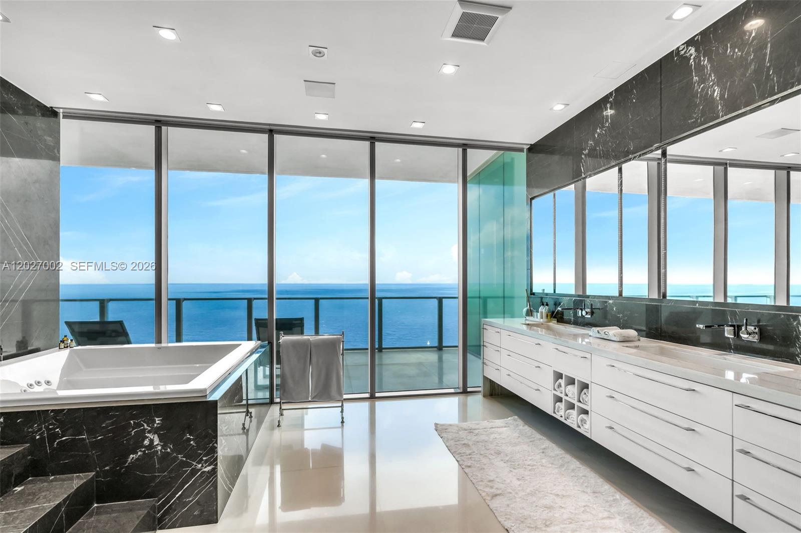 OCEANA KEY BISCAYNE CONDO - Residential