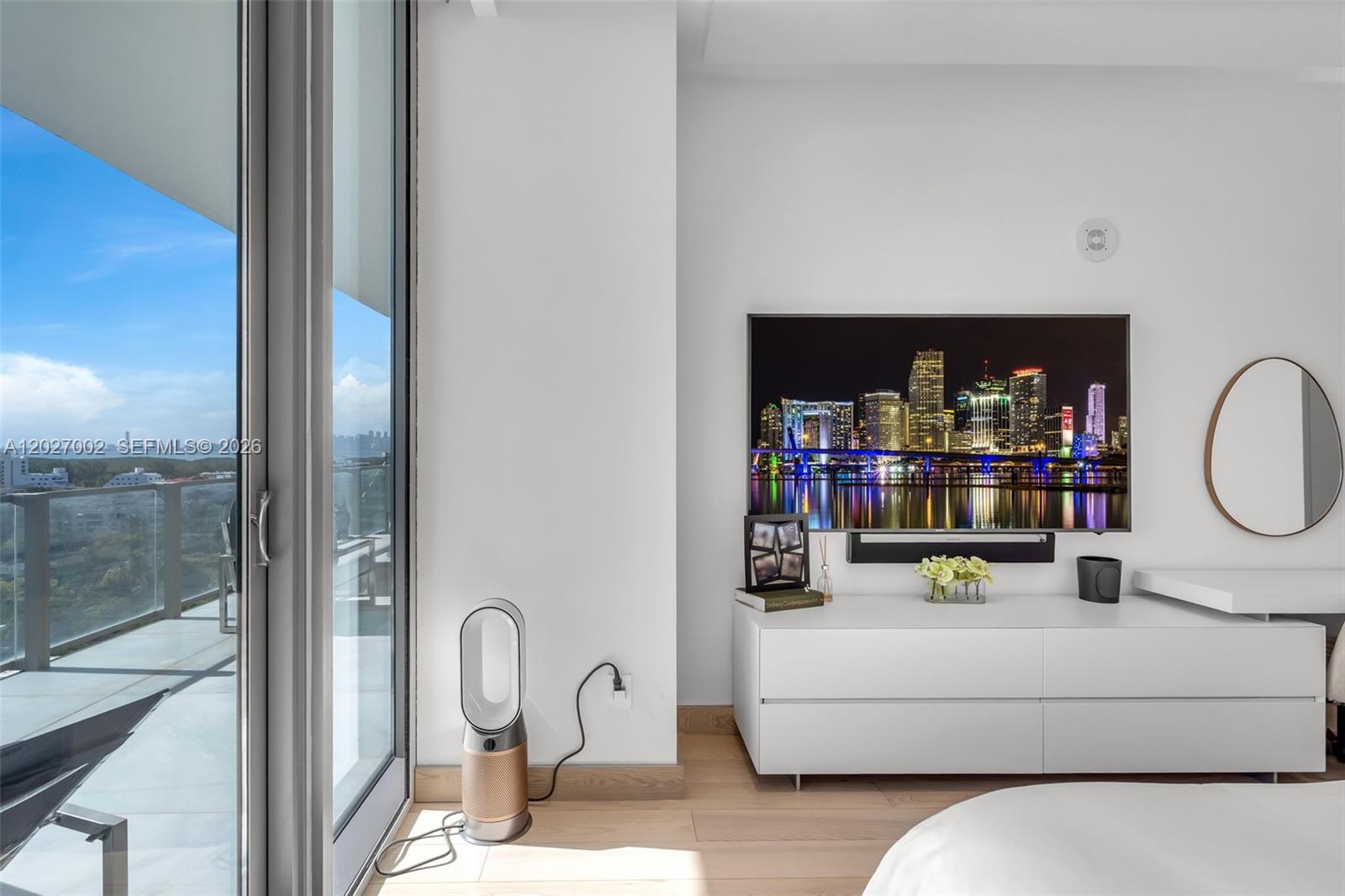 OCEANA KEY BISCAYNE CONDO - Residential