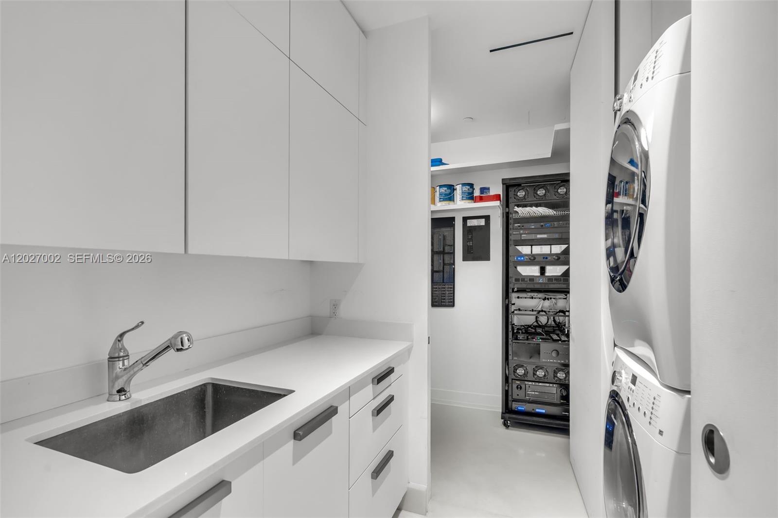 OCEANA KEY BISCAYNE CONDO - Residential