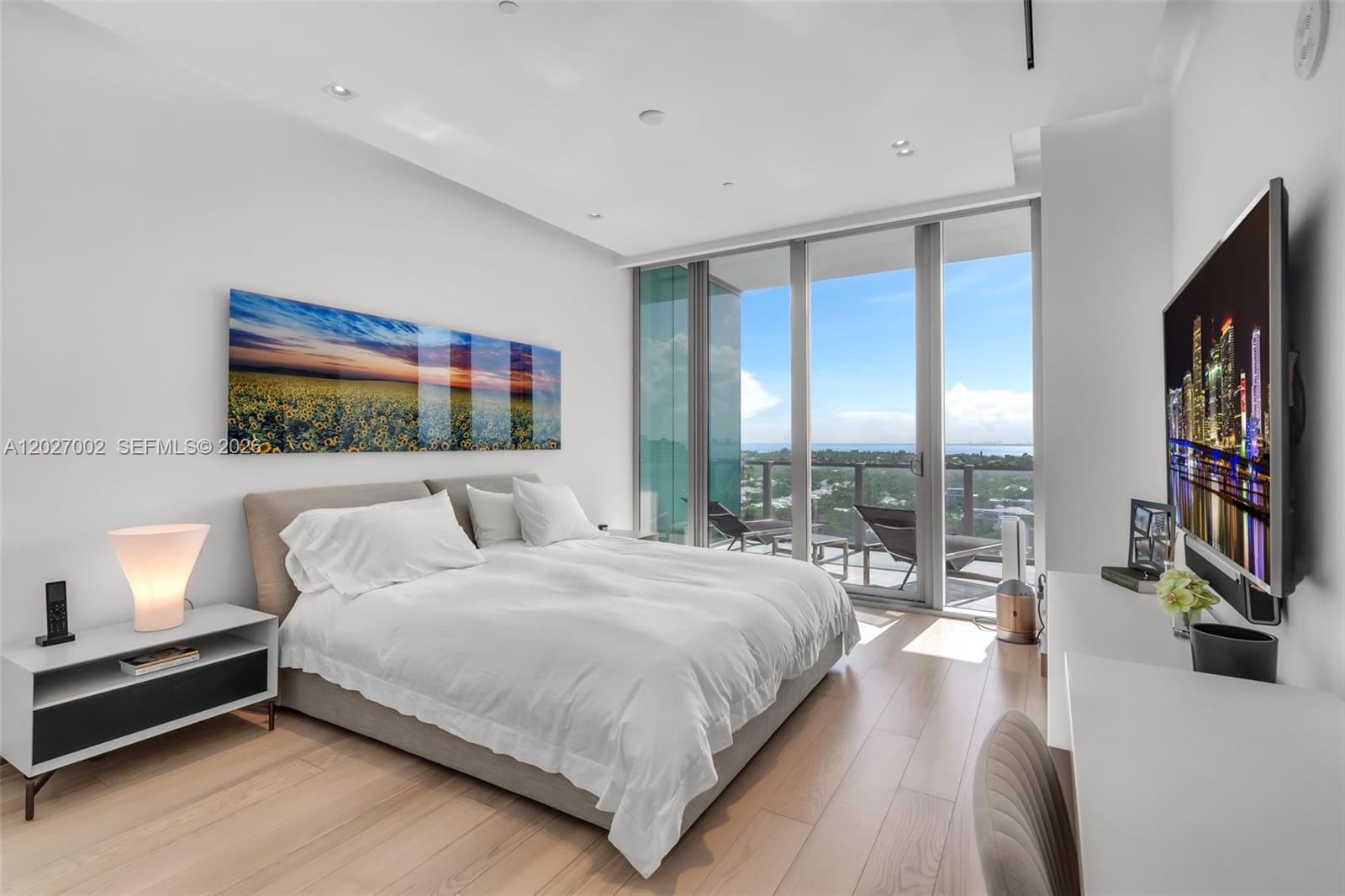 OCEANA KEY BISCAYNE CONDO - Residential
