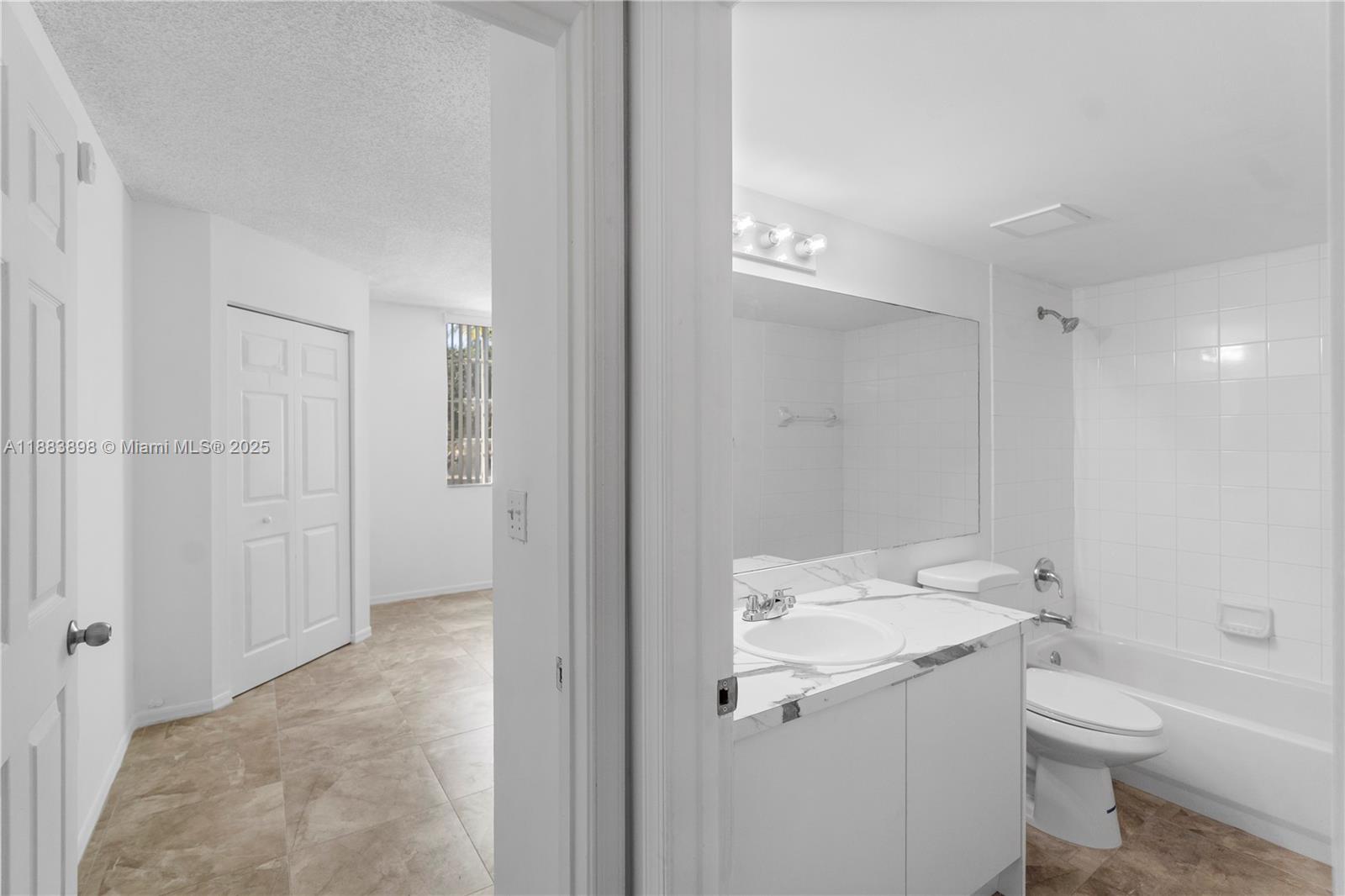 DEVONAIRE CONDO AT PEMBRO - Residential Lease