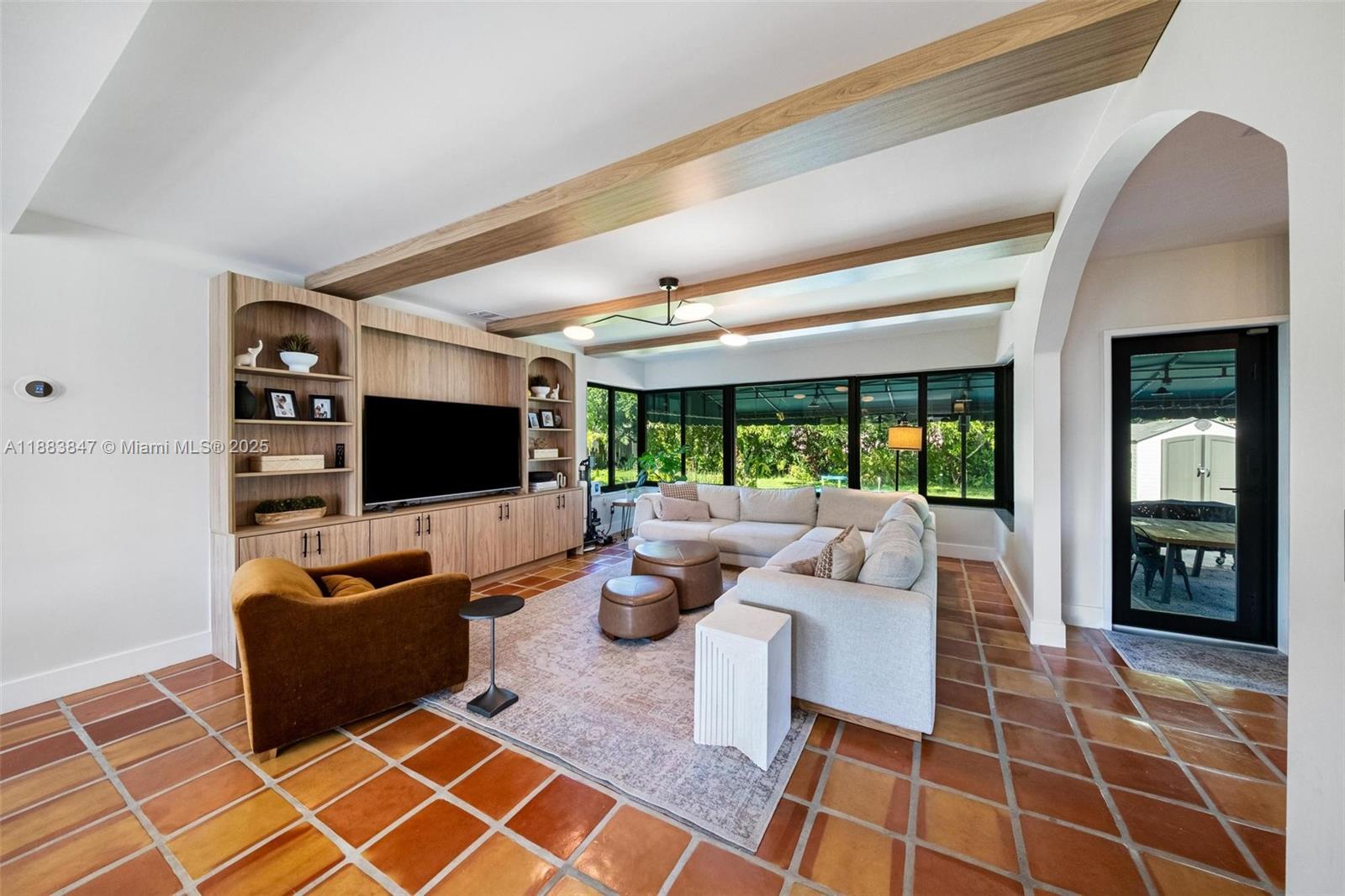 BISCAYNE GARDENS SEC H PA - Residential