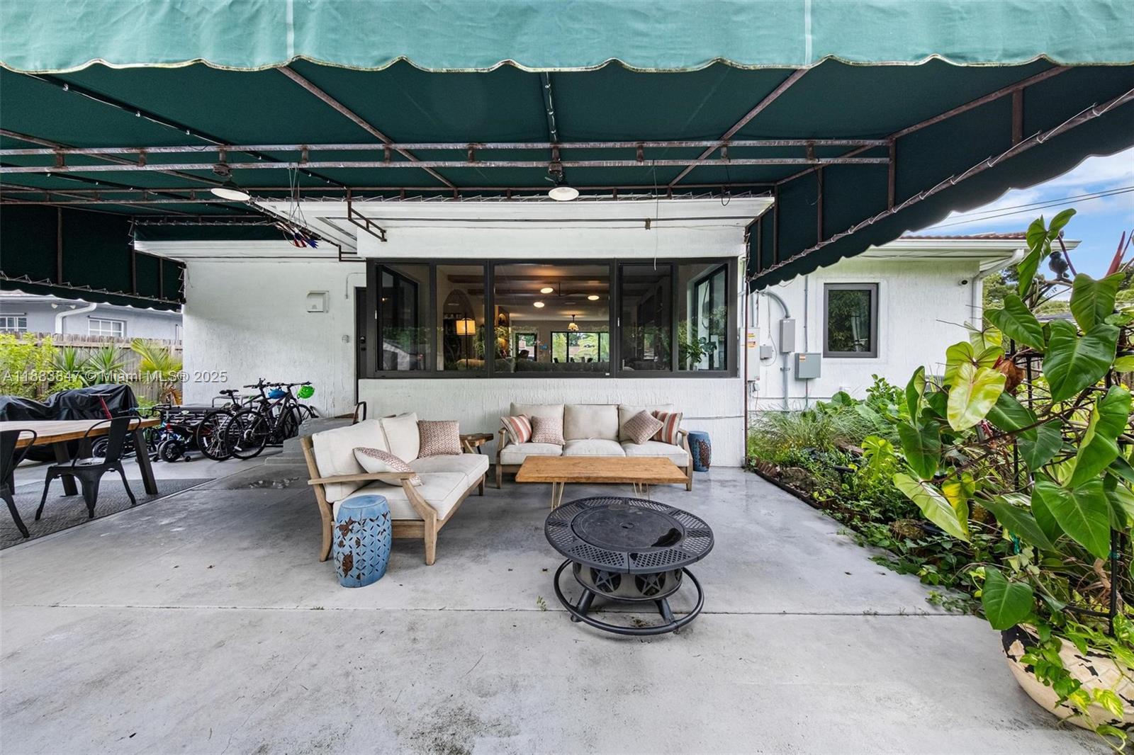 BISCAYNE GARDENS SEC H PA - Residential