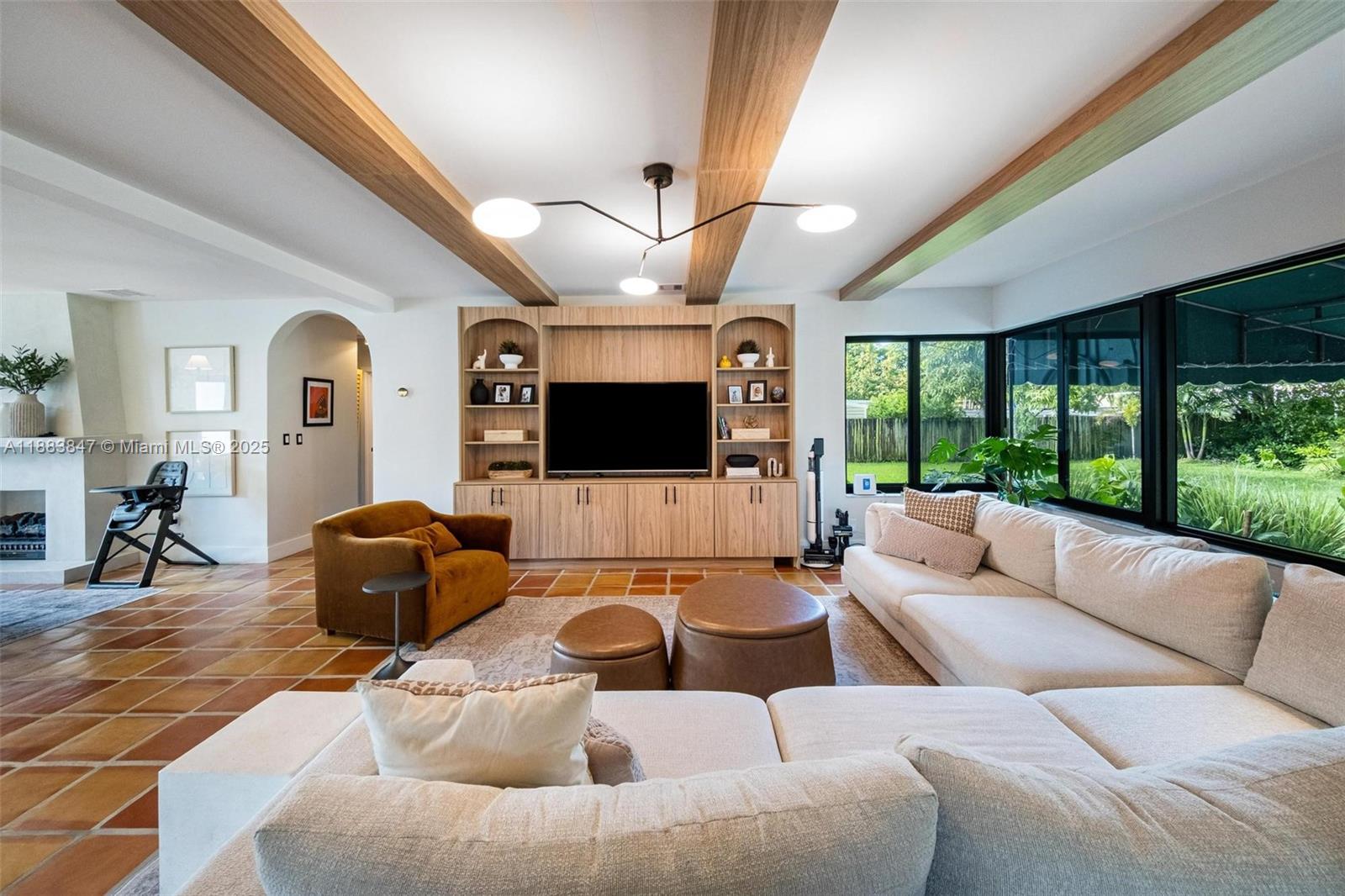 BISCAYNE GARDENS SEC H PA - Residential