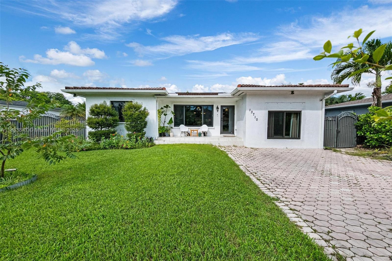 BISCAYNE GARDENS SEC H PA - Residential