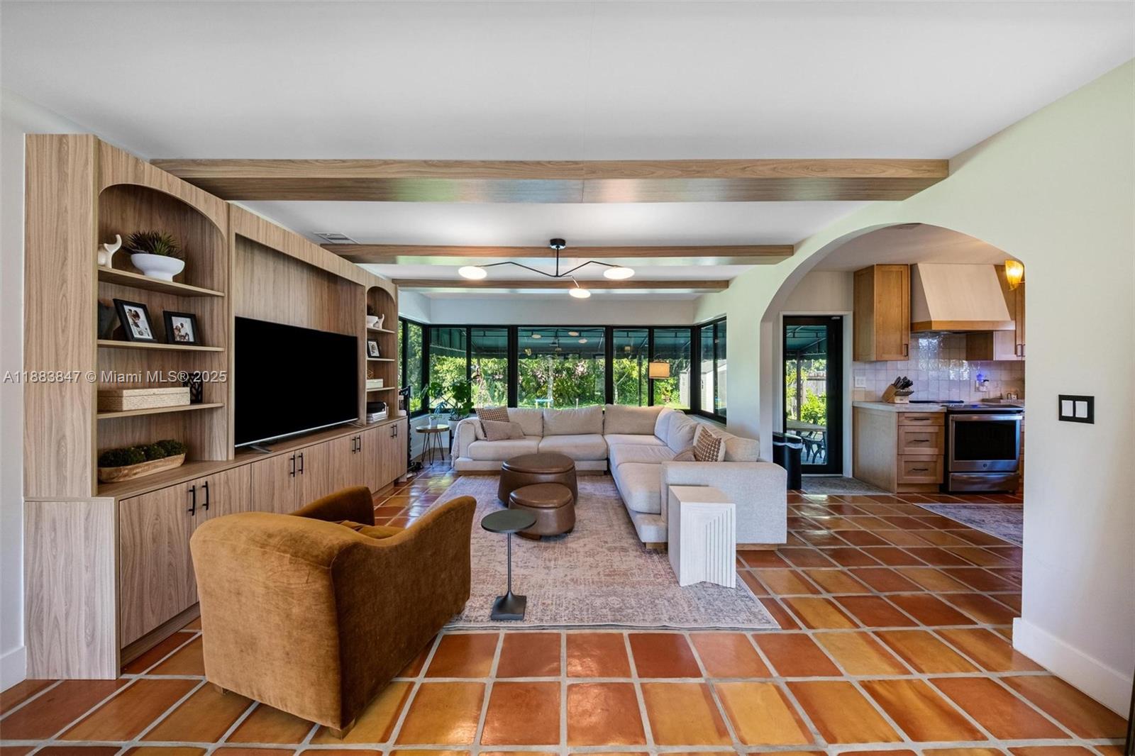 BISCAYNE GARDENS SEC H PA - Residential