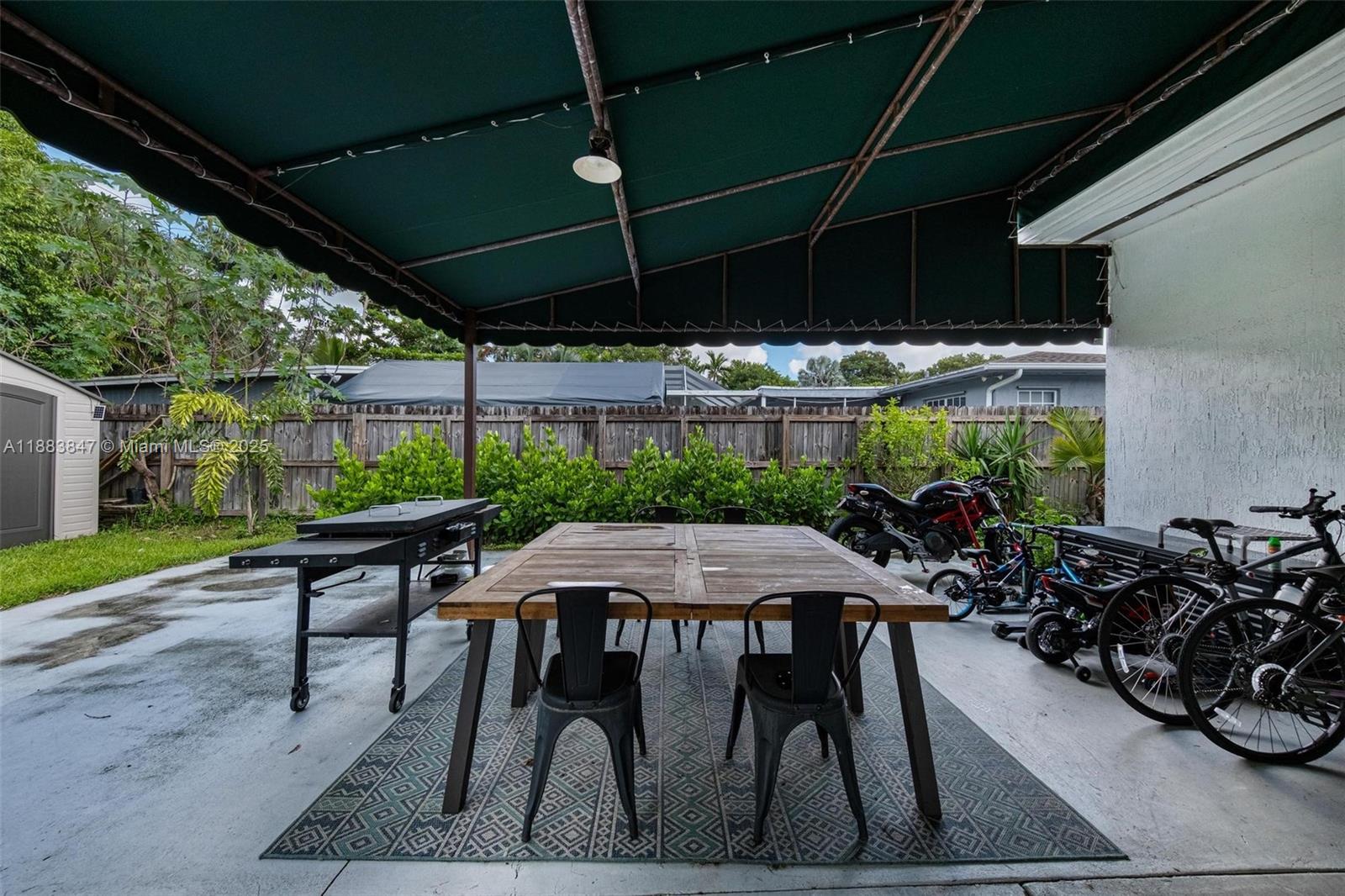 BISCAYNE GARDENS SEC H PA - Residential