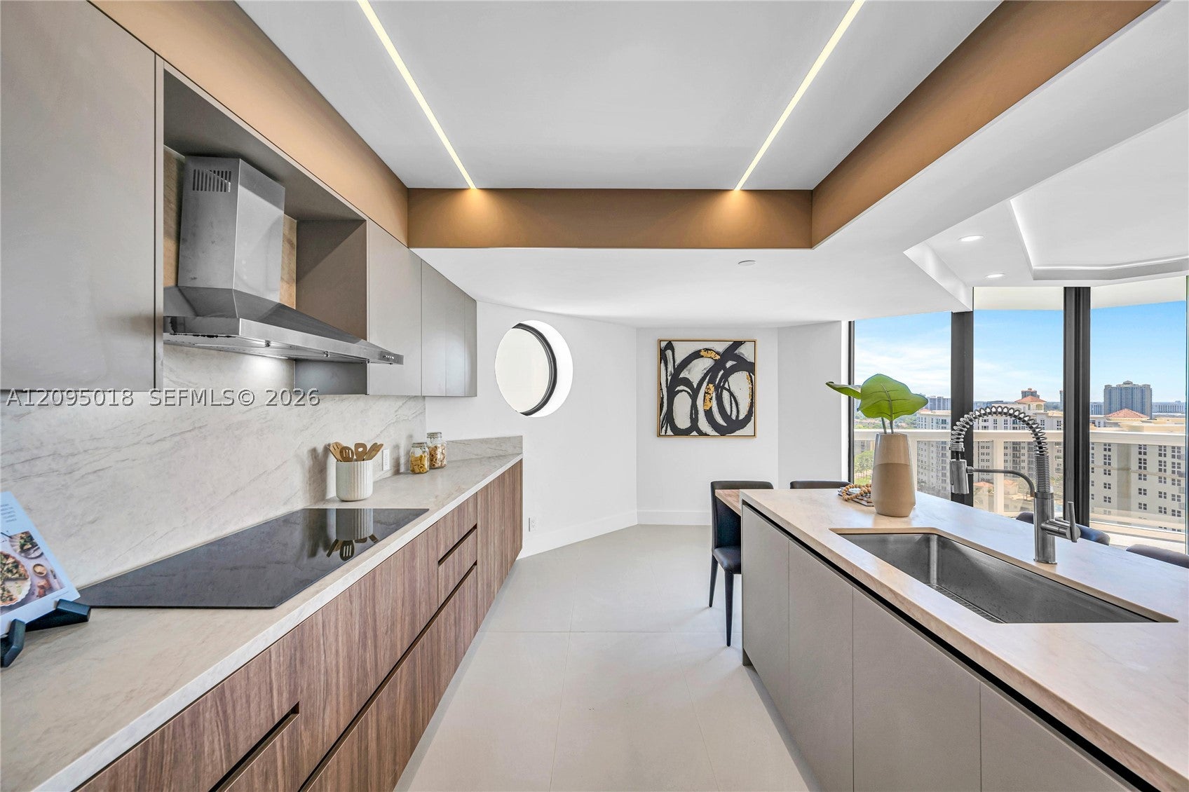 20185 E Country Club Dr. 1904