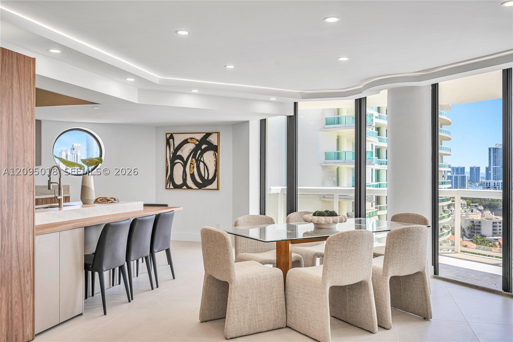 20185 E Country Club Dr. 1904