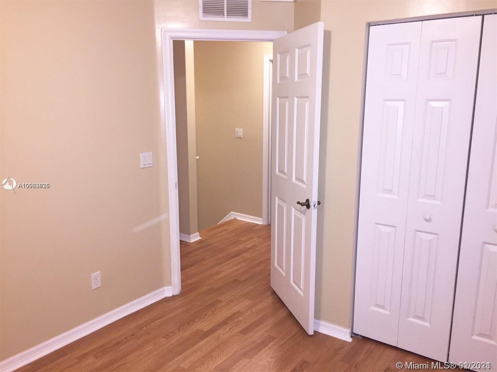 LANTERN KEY - Residential