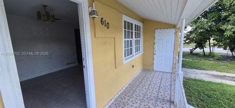 Tiny photo for 610 E 6th Pl, Hialeah, FL 33010 (MLS # A12026702)