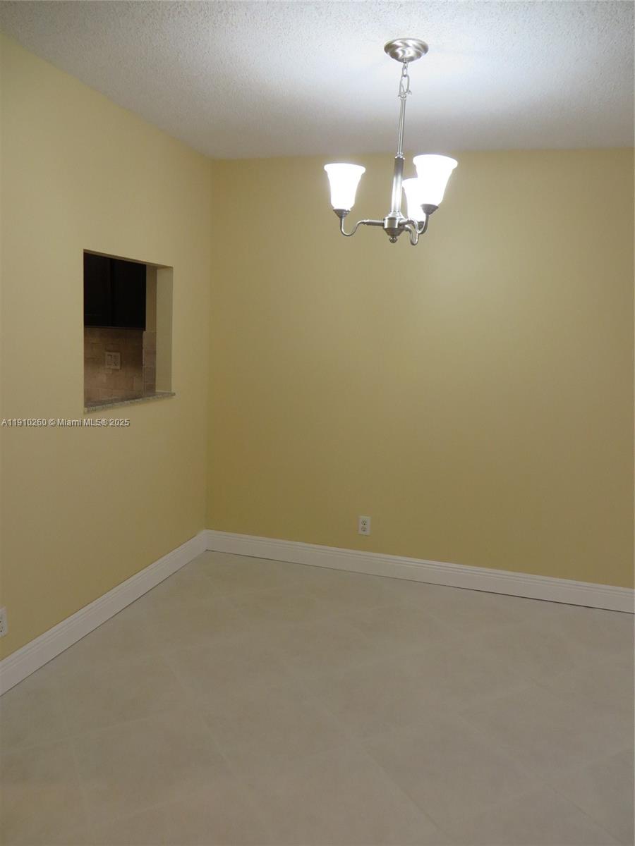 PARKSIDE TOWERS CONDO - Residential Lease