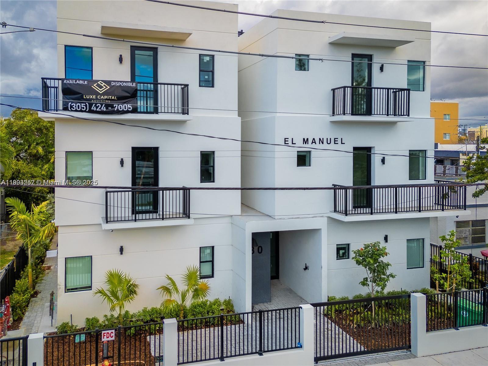 LAWRENCE ESTATE LAND CO - Residential Lease