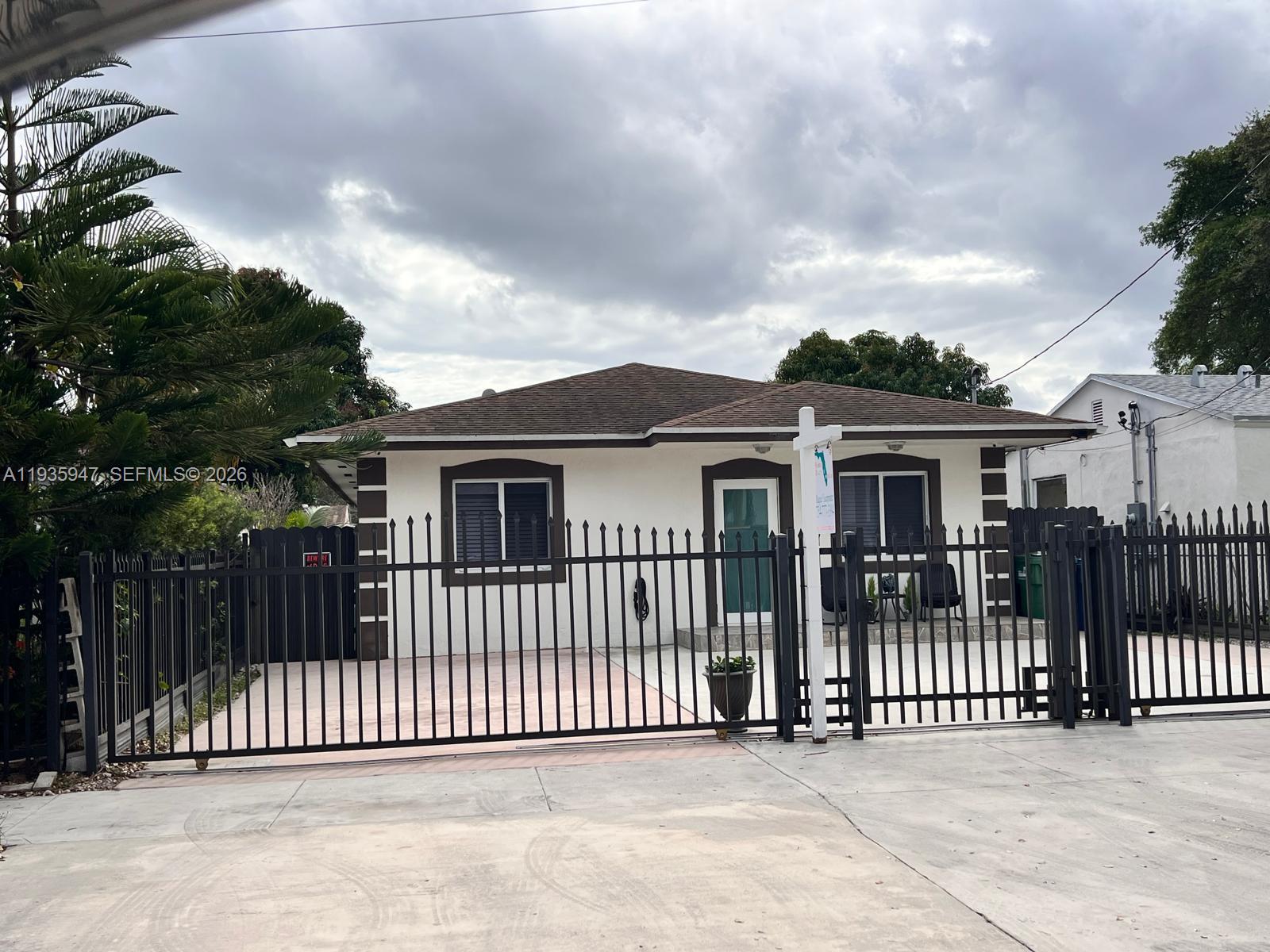 HIALEAH HEIGHTS - Residential