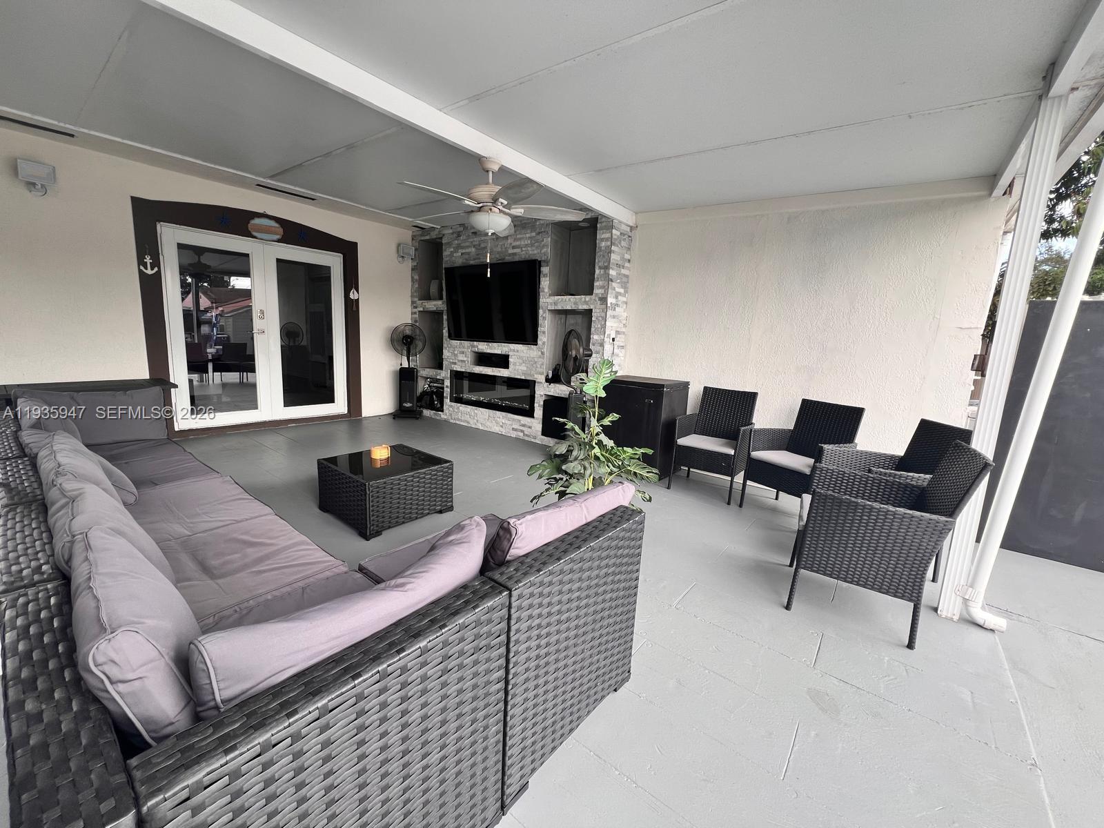 HIALEAH HEIGHTS - Residential